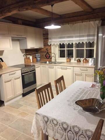 Фото номера Дом с 4 спальнями Загородные дома Padaste Valja Apartments г. Пядасте 8